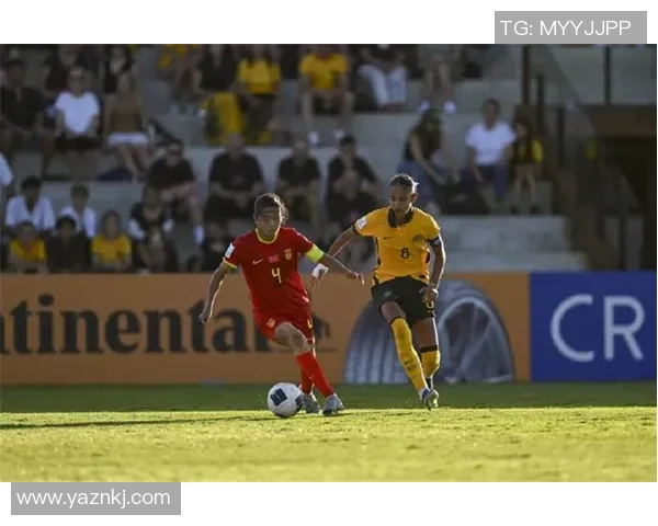 专业解读：重庆足球队的边路渗透打法